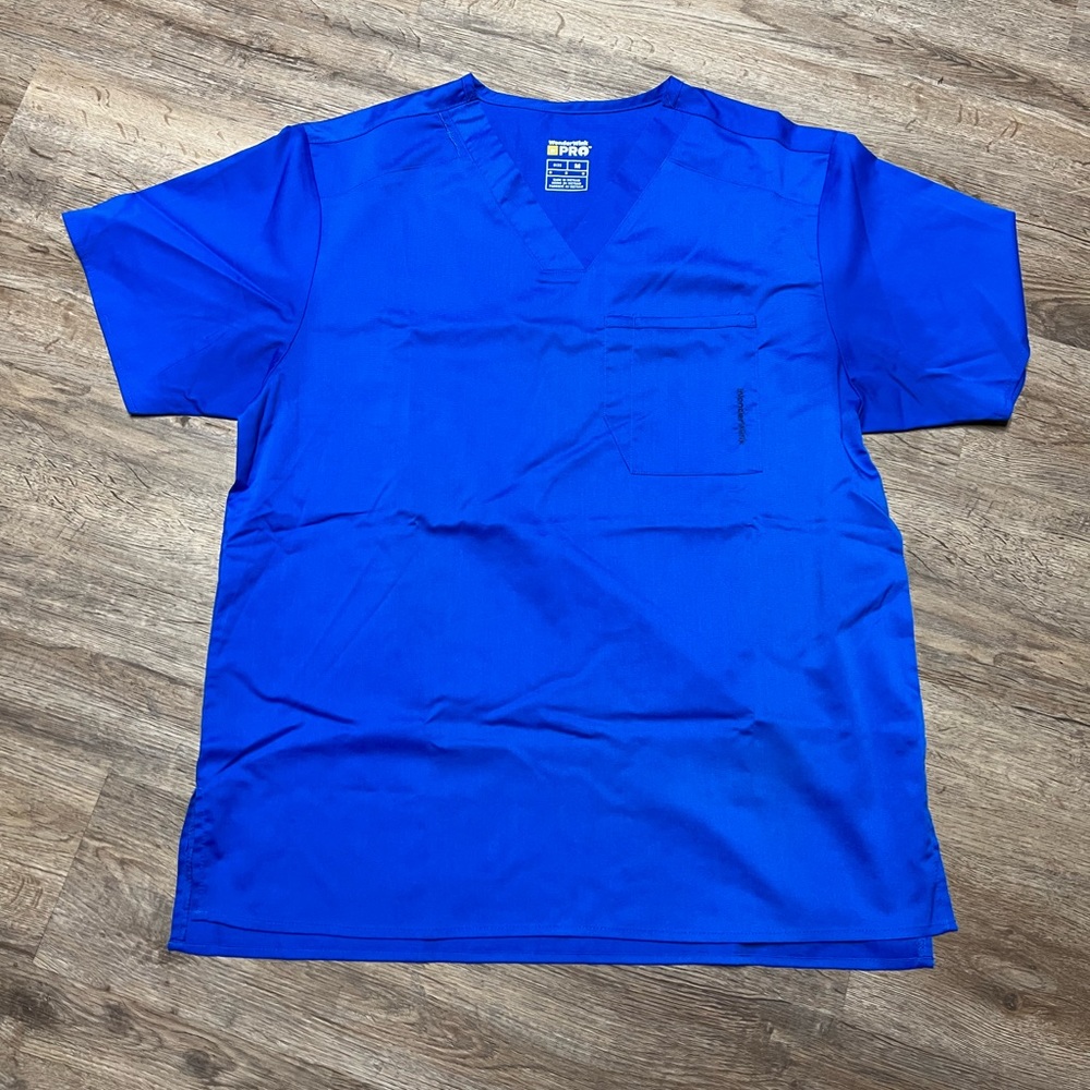 Wonderwink scrub top